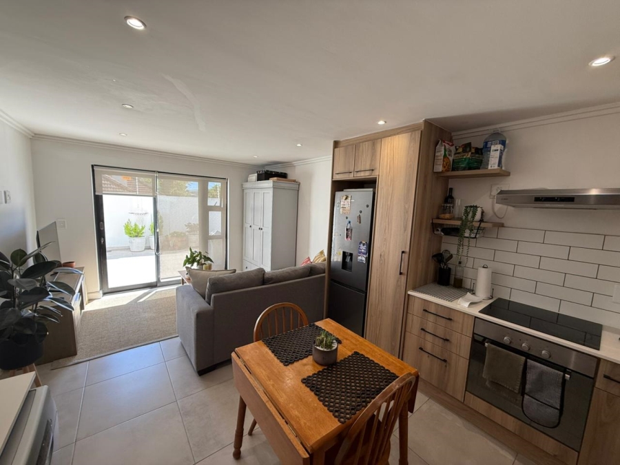 To Let 2 Bedroom Property for Rent in Durbanville Western Cape